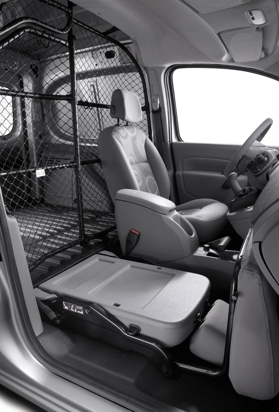  Renault Kangoo Express Compact 2008 года  (фото 4 из 41)